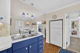936 Baker Street - Photo 16