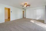 2445 Lakeview Avenue - Photo 26
