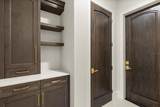 16001 Volterra Point - Photo 33