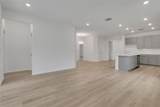 2878 Supermarine Road - Photo 20