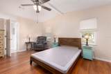605 Rainbow Boulevard - Photo 24