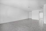 2959 Addison Boulevard - Photo 7