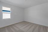 17527 Valleywood Parkway - Photo 8