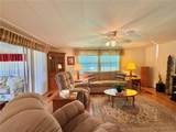 344 Hawthorne Boulevard - Photo 10