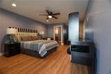 704 Lakeshore Boulevard - Photo 3