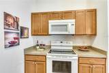 1806 Queensbury Terrace - Photo 10