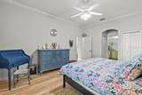 1016 Green Gate Boulevard - Photo 18