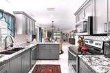1120 Bernardo Boulevard - Photo 12