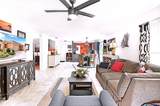 1120 Bernardo Boulevard - Photo 19