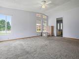 25035 Bellevue - Photo 23