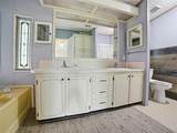 25035 Bellevue - Photo 24