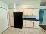 724 Vista Place - Photo 4