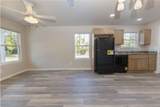 1342 Cottage Circle - Photo 5