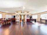 811 Bay Street - Photo 9