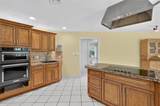 2085 Sussex Drive - Photo 18