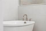 16111 Volterra Point - Photo 40