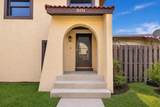 501 Hunter Circle - Photo 4