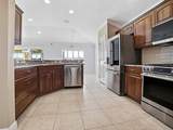 622 Maybank Loop - Photo 10