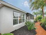 3915 Wine Palm Way - Photo 23