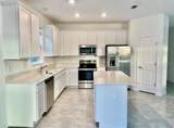 4033 Ambrose Avenue - Photo 2