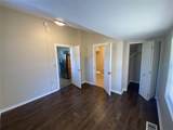 902 Grove Street - Photo 11