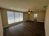 1610 Crest Avenue - Photo 4