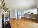 1800 Country Club Drive - Photo 41