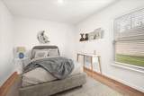 1460 Towton Avenue - Photo 22