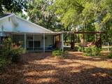 818 202 Street - Photo 39