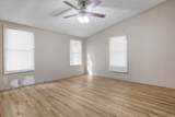 425 Longhorn Terrace - Photo 14