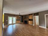 9206 23 Lane - Photo 7