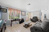 2923 16TH Terrace - Photo 2
