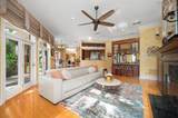 996 Scenic Lake Drive - Photo 14