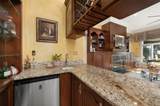 996 Scenic Lake Drive - Photo 17