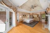 996 Scenic Lake Drive - Photo 25