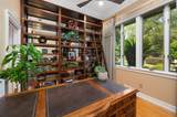 996 Scenic Lake Drive - Photo 33