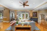 996 Scenic Lake Drive - Photo 6