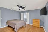 809 42ND Terrace - Photo 18