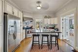 824 University Avenue - Photo 6