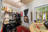 360 Se Lakeview Drive - Photo 11