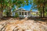 950 Lawrence Boulevard - Photo 36