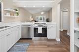 950 Lawrence Boulevard - Photo 6
