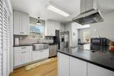 926 Woodlawn Street - Photo 13