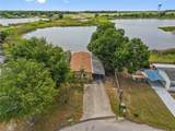 1025 Carver Street - Photo 3