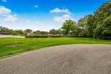 1515 Hollingsworth Creek Court - Photo 3