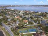 216 Mclean Point - Photo 58