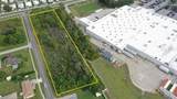 3237 Schumacher Road - Photo 3