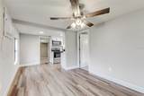 2429 Lakeview Street - Photo 3
