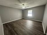 903 Castle Way - Photo 5