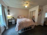 737 Butternut Place - Photo 37